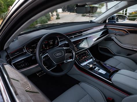 Audi S8 - Interior