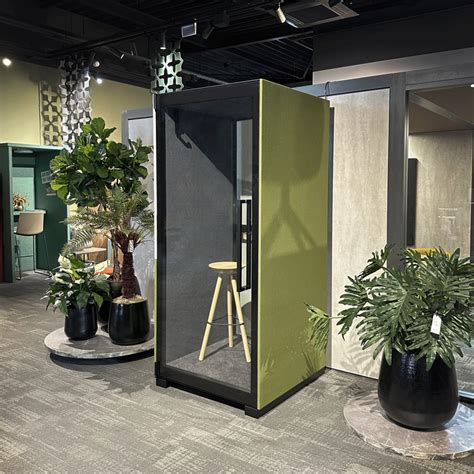 5 Great Office Booths for Solo Work | Max Furniture