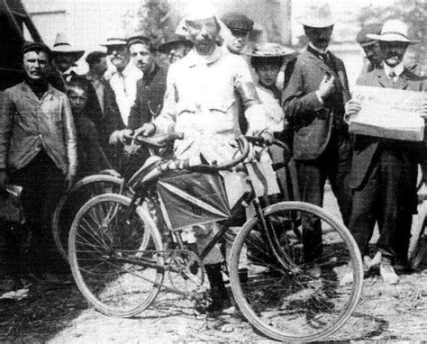 18 Photographs of the Very First Tour de France in 1903 - We Love ...