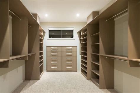 43 Luxury Walk In Closet Ideas & Organizer Designs (Pictures) - Designing Idea