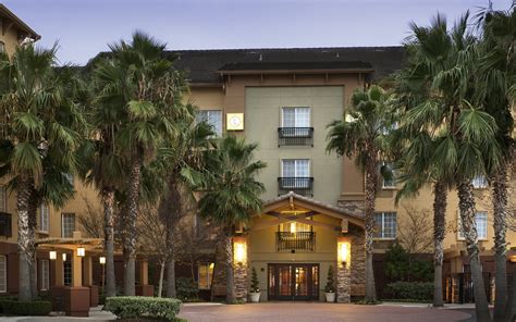 LARKSPUR LANDING SACRAMENTO $118 ($̶1̶2̶7̶) - Updated 2022 Prices & Hotel Reviews - CA