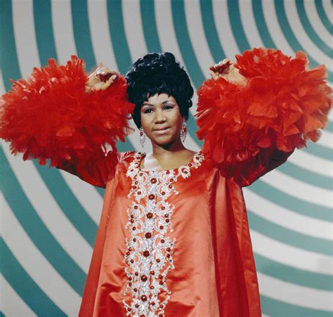 Remembering the Queen of Soul: 20 Fascinating Photos of Aretha Franklin When She Was Young in ...