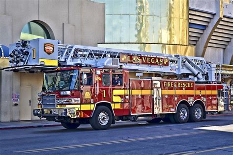 Las Vegas Fire & Rescue T-1 | Fire trucks pictures, Fire rescue, Fire trucks