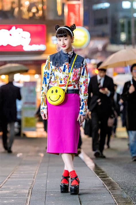 The Best Street Style From Tokyo Fashion Week Fall 2018 | Japan fashion street, Harajuku fashion ...