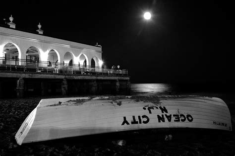 Ocean City Music Pier Photograph by Don Mennig - Fine Art America