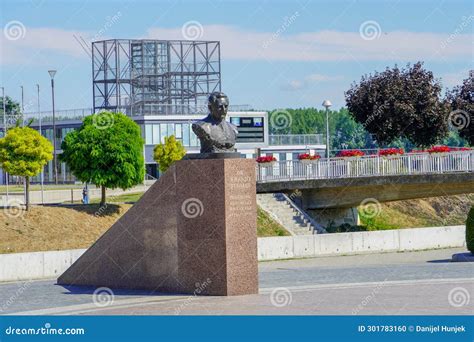 :Statue of Franjo Tudman Erected in the Center of Vukovar. Franjo Tudjman Was 1st President of ...