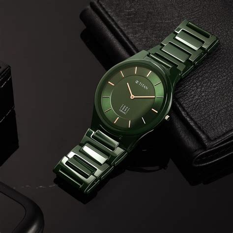 Buy Online Titan Edge Ceramic Slim Ceramic Strap Glossy Green Dial Analog Watch for Men ...