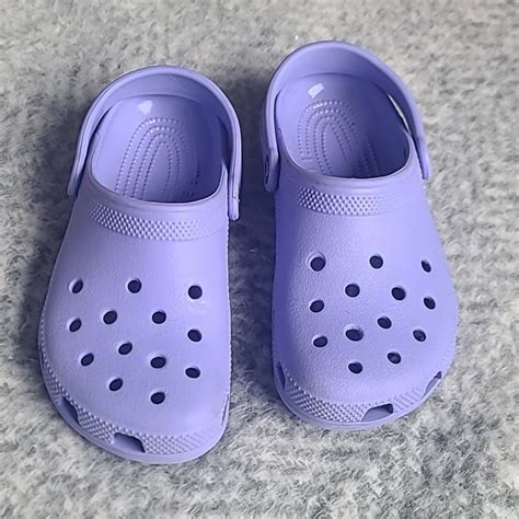 CROCS | Shoes | Crocs Girls Size 3 | Poshmark