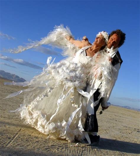 FUNNY WEDDING DRESSES - FUNNY N COOL STUFF