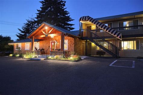 The Inn at Langley Reviews & Prices | U.S. News