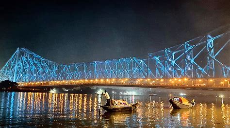 World Autism Awareness Day | Kolkata's landmark Howrah Bridge illuminates in blue - Telegraph India