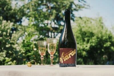 Trailblazing Actress, Writer and Producer Issa Rae Announces Viarae Prosecco