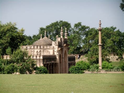 Jaunpur, mosque inside fort - India Travel Forum | IndiaMike.com