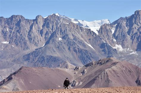 General Hike around Mendoza Province - Destino Montaña