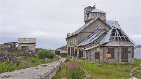 Abandoned Base of Murmansk Marine Biological Institute · Russia Travel Blog