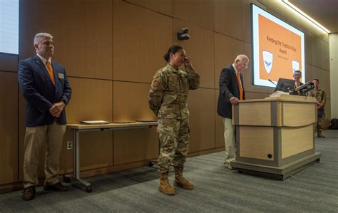 Clemson's preeminent military veteran alumni group marks 25th anniversary | Clemson News