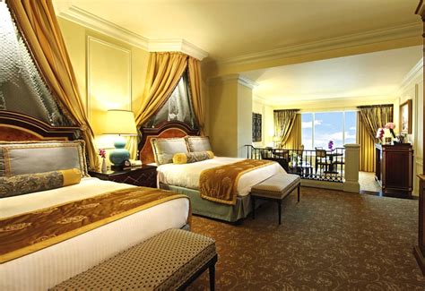 Steal the moments of luxury at The Venetian Macao - Flamingo Travels Blog