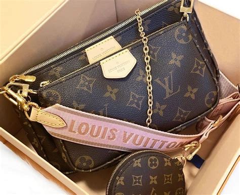 All About Louis Vuitton’s Replica Handbags