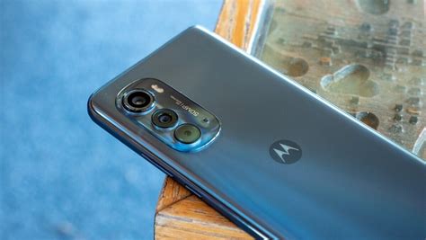 Motorola Expands its List of Phones Getting Android 13 - PhoneWorld