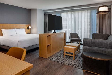 Hyatt Place Hotel Seaport District Boston, MA - See Discounts