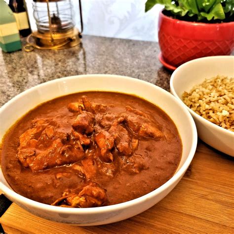 Butter Chicken - Evelyn Chartres