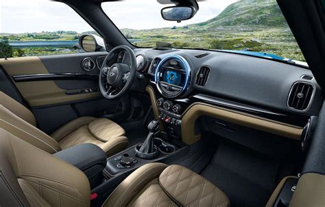 2021 MINI Countryman Interior Manhattan NY | MINI of Manhattan