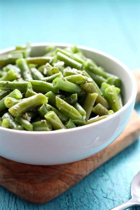 Green Beans with Garlic and Dill. - The Pretty Bee