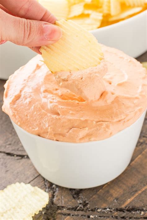 THE BEST POTATO CHIP DIP EVER! ONLY 3 INGREDIENTS! | Chip dip recipes ...