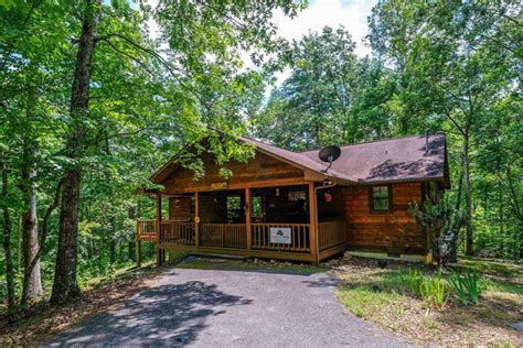 Pet Friendly Cabins in Pigeon Forge, TN - Pigeon Forge TN Cabins