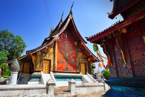 Glittering Gold and Ancient Stones - Architecture in Laos - Travelogues ...