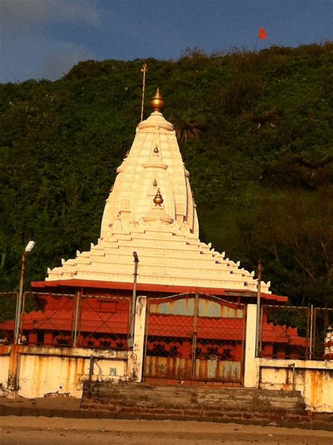 ganpatipule temple, visiting ganpatipule ganesha temple ratnagiri