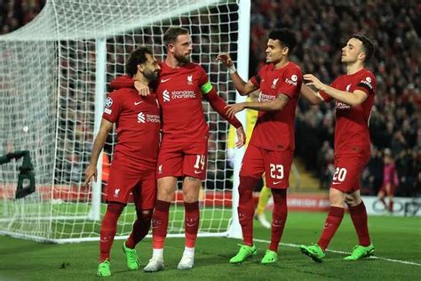 Mohamed Salah gives honest verdict on Jurgen Klopp's new Liverpool set-up - Irish Mirror Online