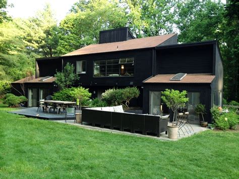 Top 60+ Black House Exterior Inspirations http://decoriate.com/2018/03 ...