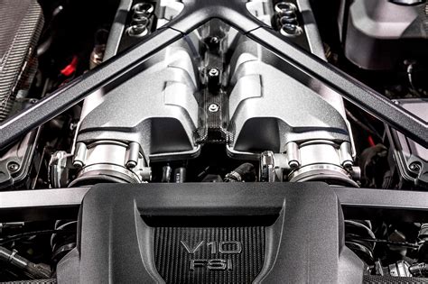 Audi R8 Engine