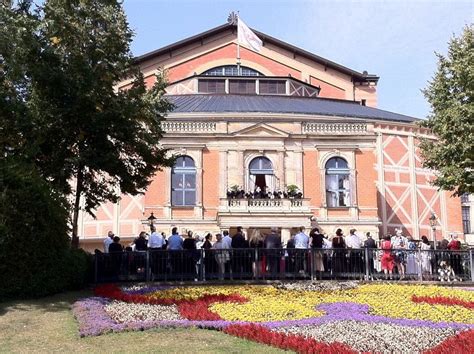 Richard Wagner's controversial festival in Bayreuth, Germany, endures ...