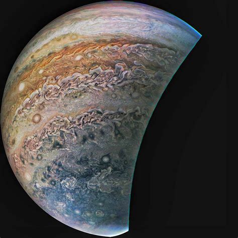 Storms on Jupiter captured in glorious detail by Juno flyby (PHOTOS ...