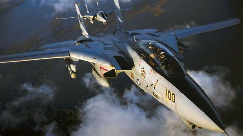 The F-14 Tomcat's biggest threat was its TF30 engines