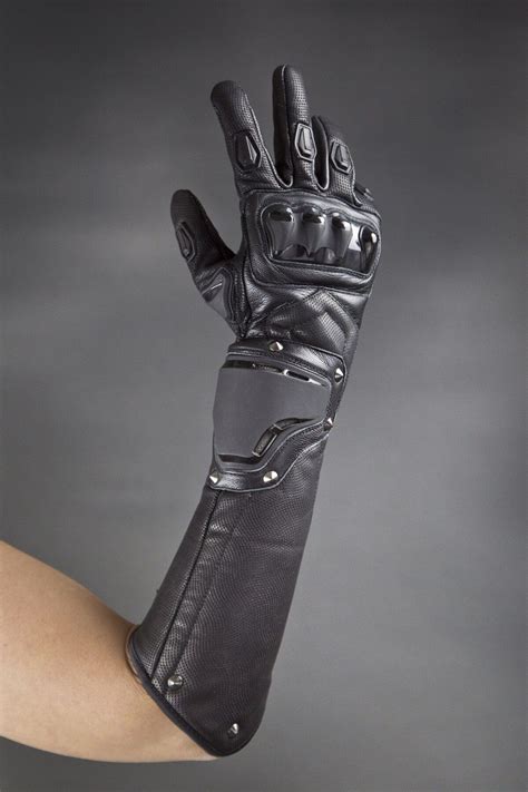 Ridgeback Armored Gauntlets - Verillas Tactical Clothing, Tactical Gear, Tactical Gloves ...