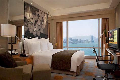 Renaissance Hong Kong Harbour View Hotel