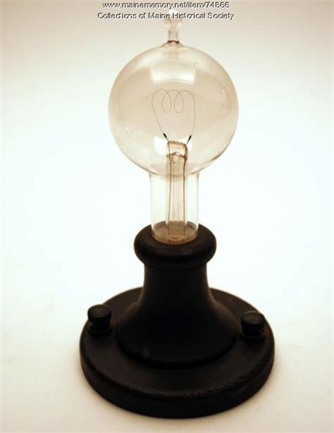 Thomas Edison Incandescent Light Bulb 1879 | Shelly Lighting