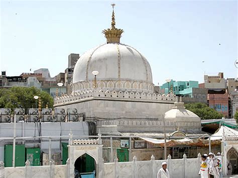 Dargah Sharif Ajmer - History, Timings, Entry Fee,Location