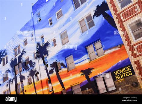 Venice Beach Murals and Graffiti Wall Art, Venice Beach, Los Angeles ...