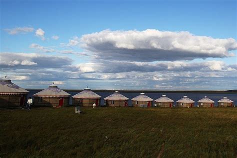 Best Yurt Camping Sites in the U.S. - Yurt Camping Locations and Getaways