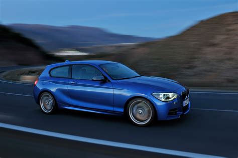 BMW Reveals 1-Series Three-Door Hatchback - autoevolution