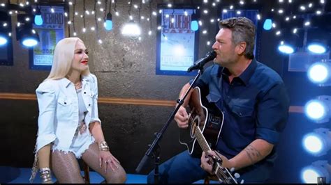 Blake Shelton, Gwen Stefani 'Happy Anywhere' at ACMs (Video)