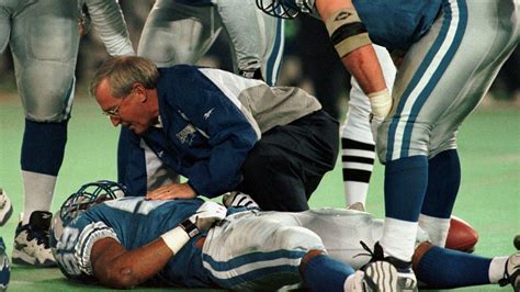 Detroit Lions' Aaron Glenn shares impact of Reggie Brown's 1997 injury