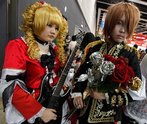 Cosplay, manga and anime fans dress up at Hong Kongs Annual Comic Fair(20 pics) - I am an Asian Girl