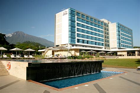 T-E-M-B-E-A Tanzania: Mount Meru Hotel: Gem unveiled with pomp and ceremony