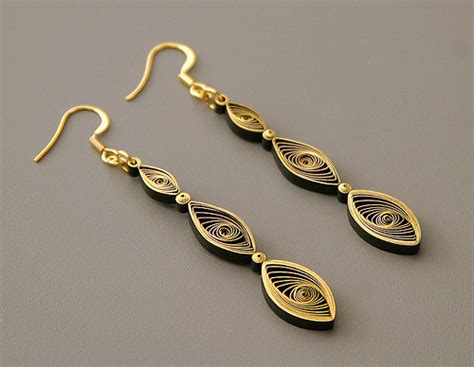 18 Paper Quilling Earrings | Guide Patterns