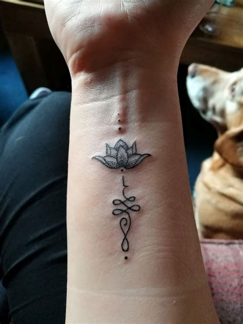 Lotus Flower Tattoo Wrist – Idalias Salon